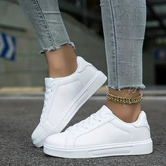 Lightweight Flat Skate Shoes Non Slip Round Toe Sneakers