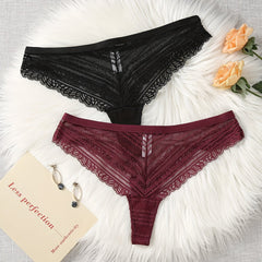 2 Pack Plus Size Lace Trim Breathable Briefs Set