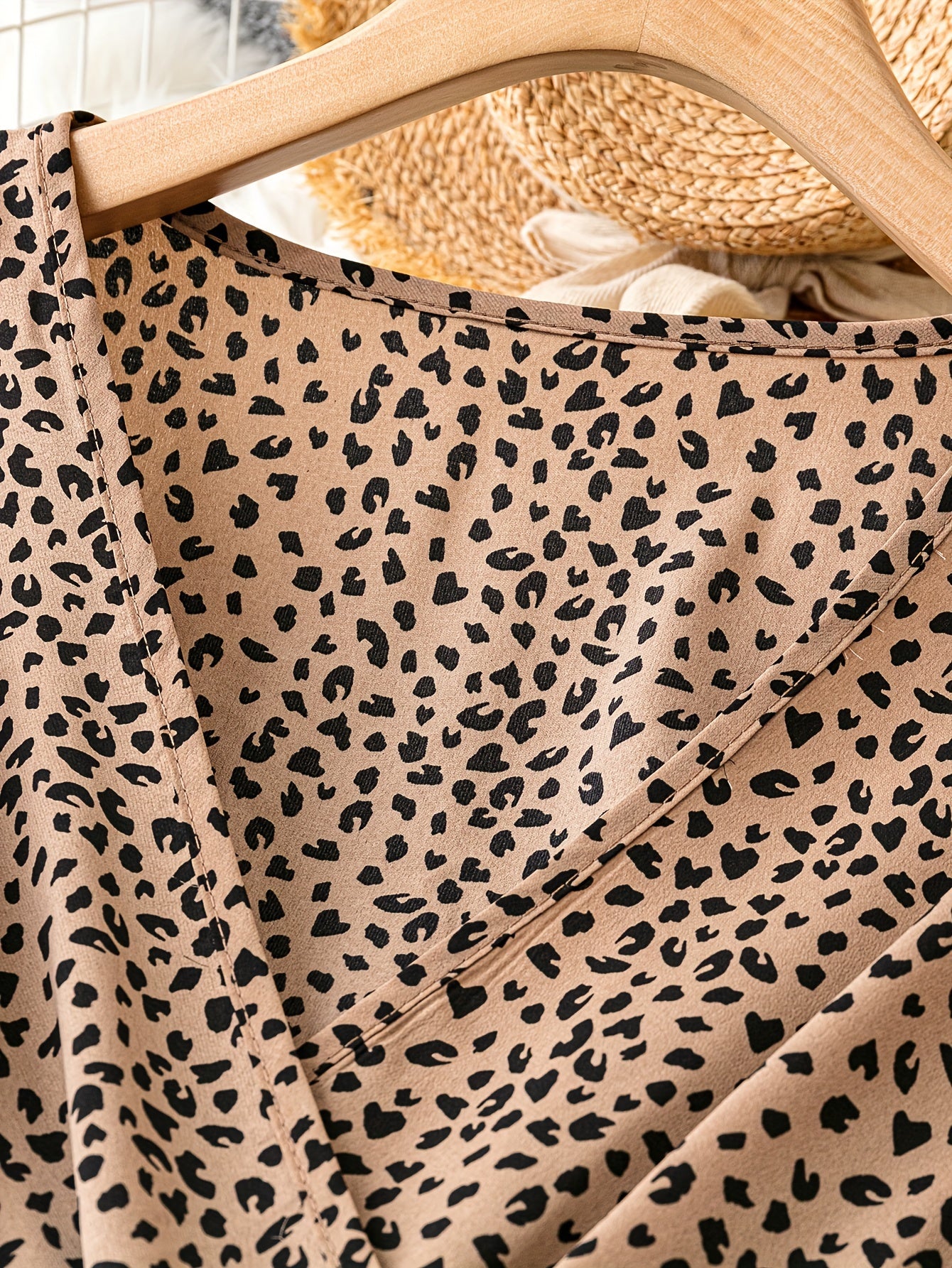 Leopard Print Lantern Sleeve Maxi Dress