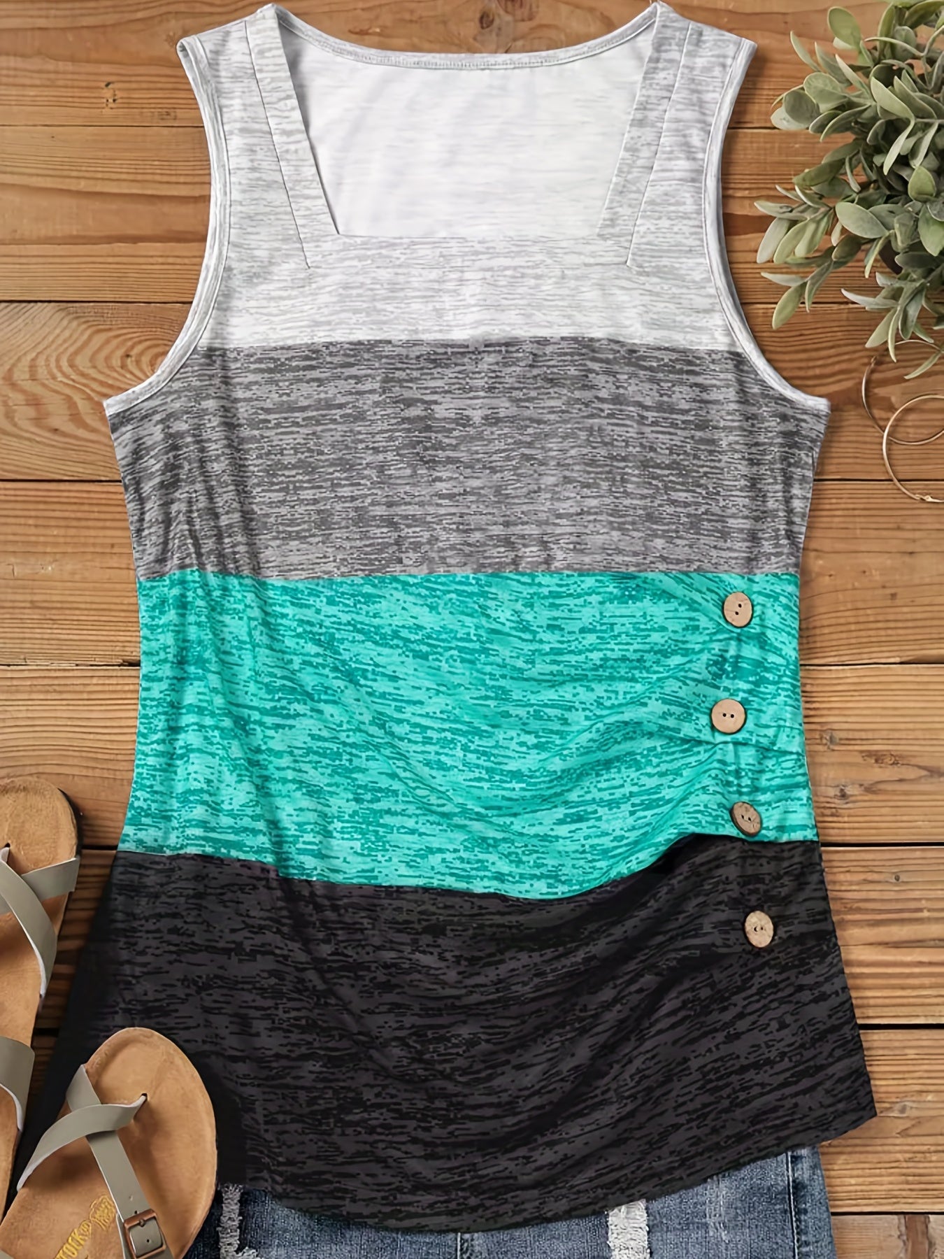 Colorblock Button Decor Pleated Tank Top
