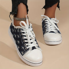Women's Skull Print Canvas Shoes Lightweight Breathable Low Top Sport Shoes