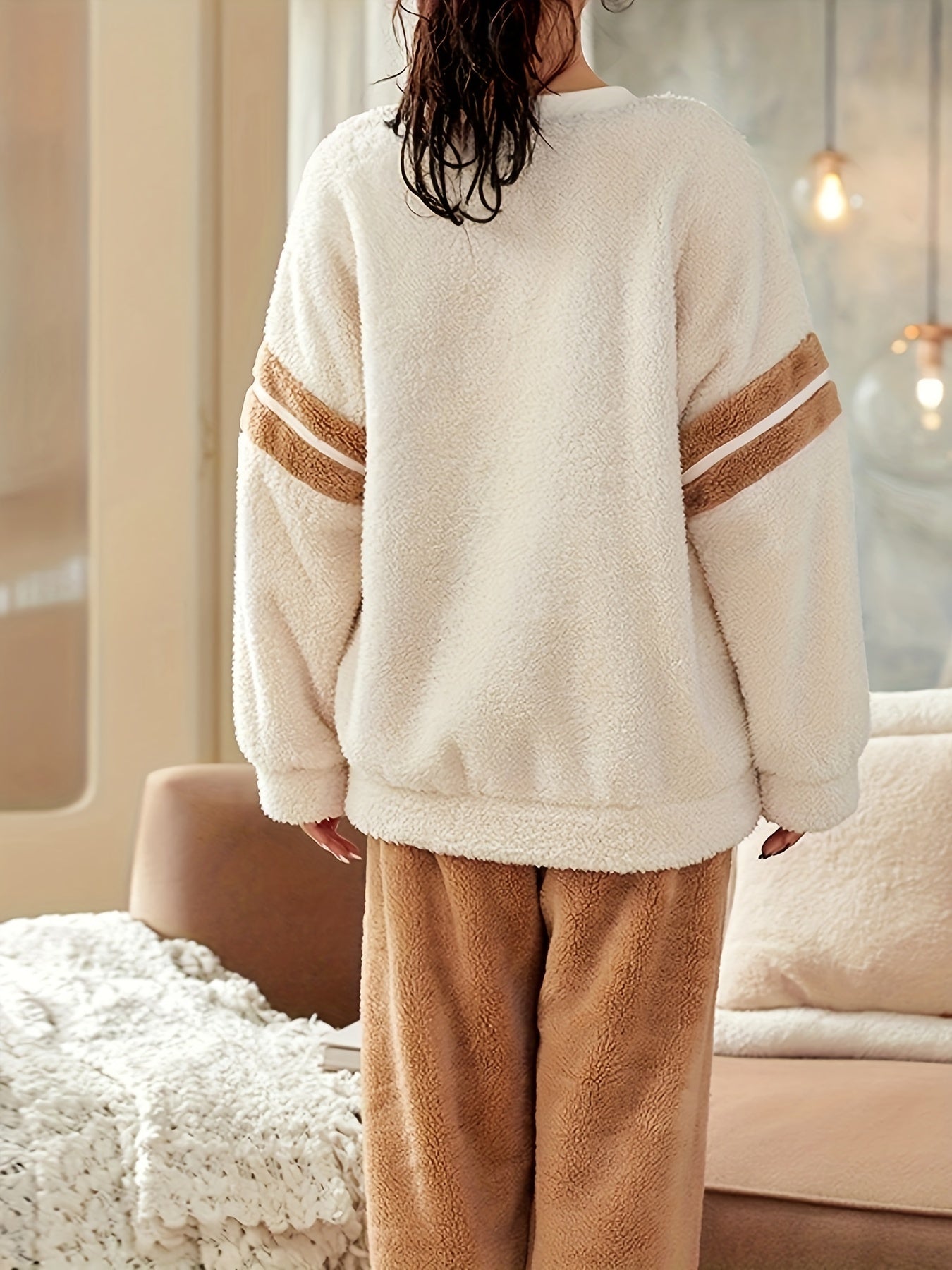 Letter Print Fuzzy Pajama Set Crew Neck Top & Elastic Waistband Pants