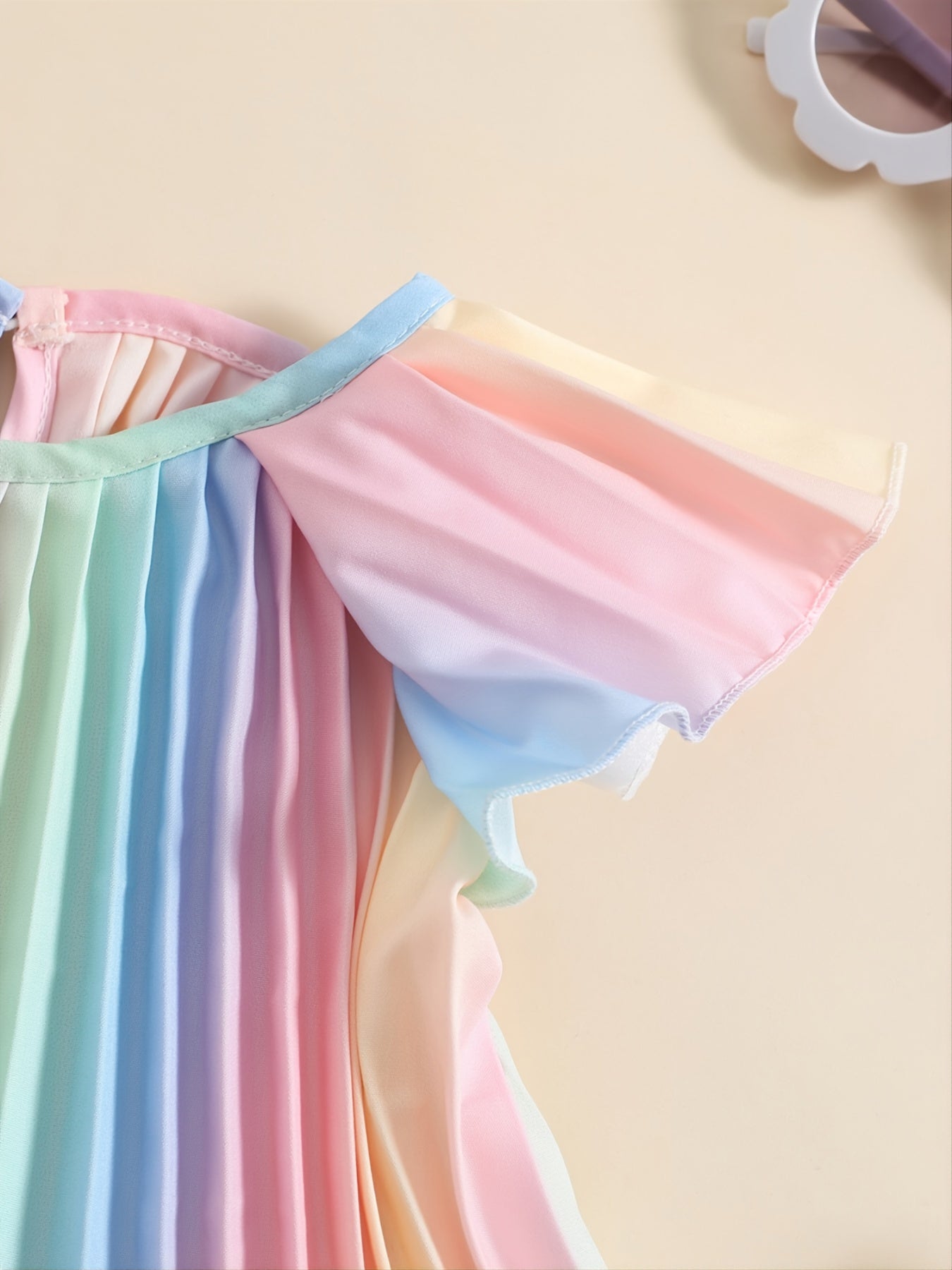 Girls Small Flying Sleeve Gradient Colorful Pleated Dress