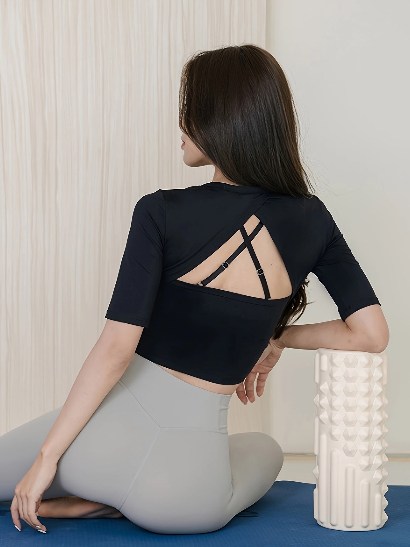 Round Neck Sporty Tee Quick Drying High Stretch T Shirt Women's Activewear