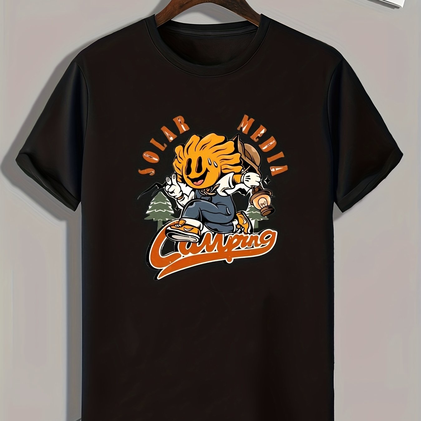 SOLAR MEDIA CAMPING Men's Graphic T-shirt