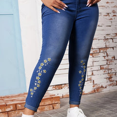 Floral Embroidery Skinny Jeans Plus Size