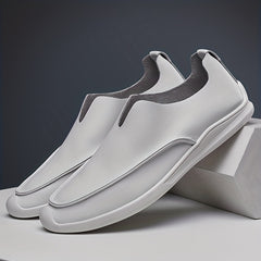 Men's Lightweight Slip On Casual Shoes Outdoor Non Slip Sneakers