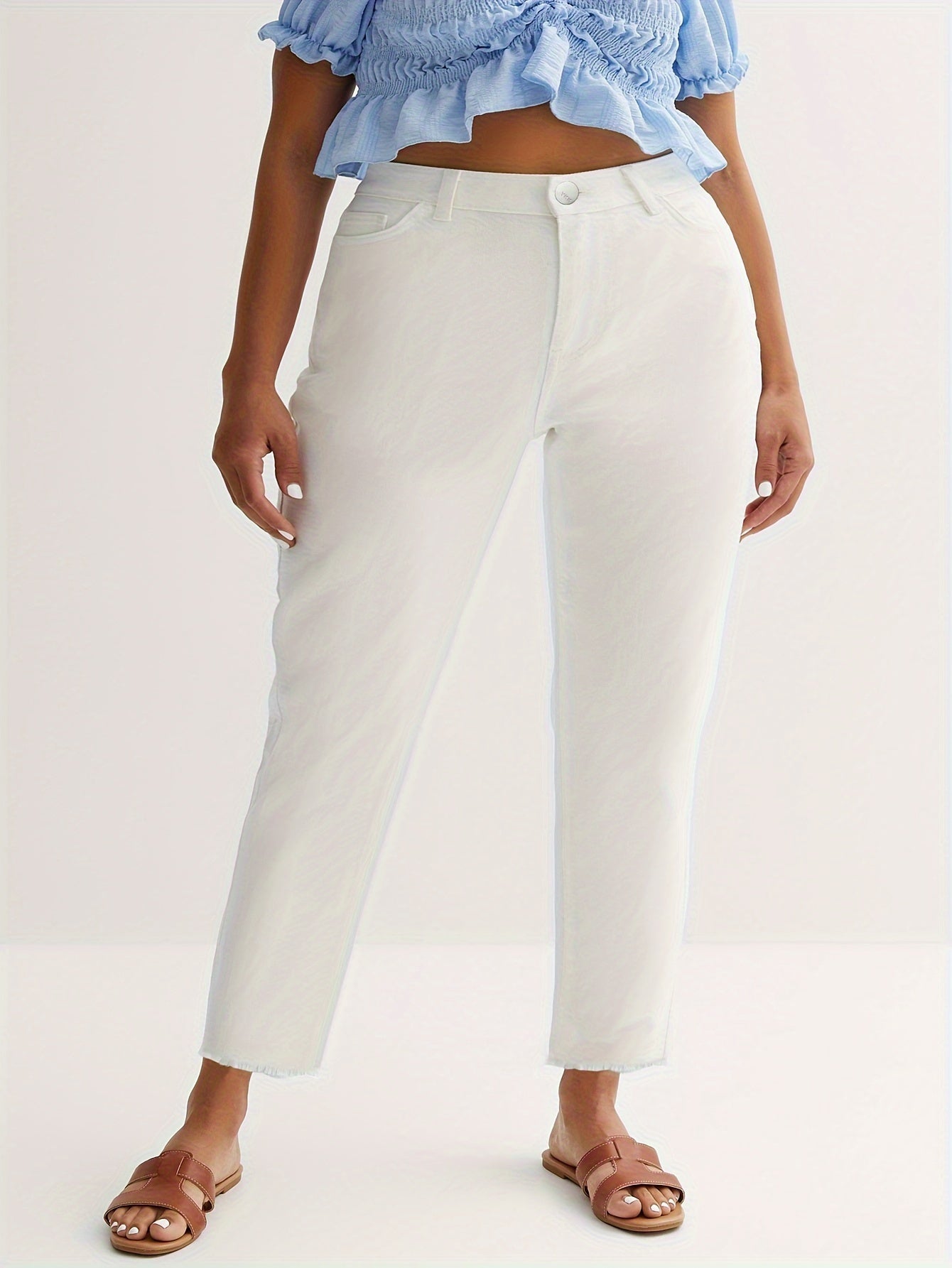 Raw Trim High Rise Crop Jeans