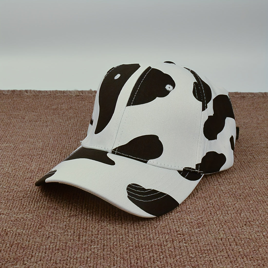 Unisex Cow Embroidery Baseball Cap Sunshade Adjustable Outdoor Sport Hat