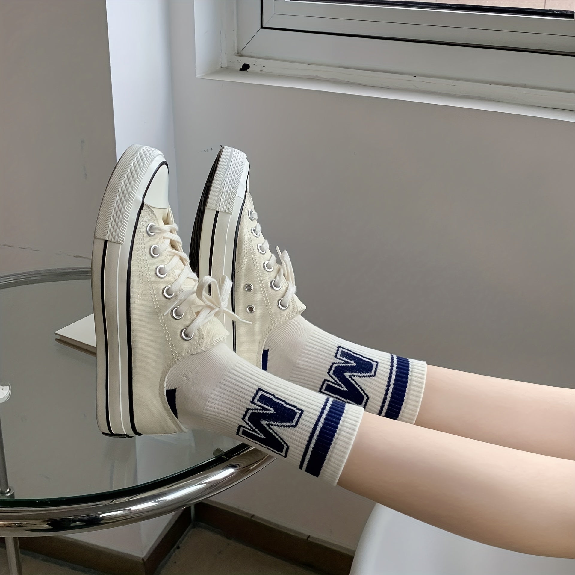 10 Pairs Unisex Striped Mid Calf Socks for Teens