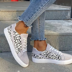 Leopard Print Skate Shoes Lace Up Low Top Canvas Sneakers