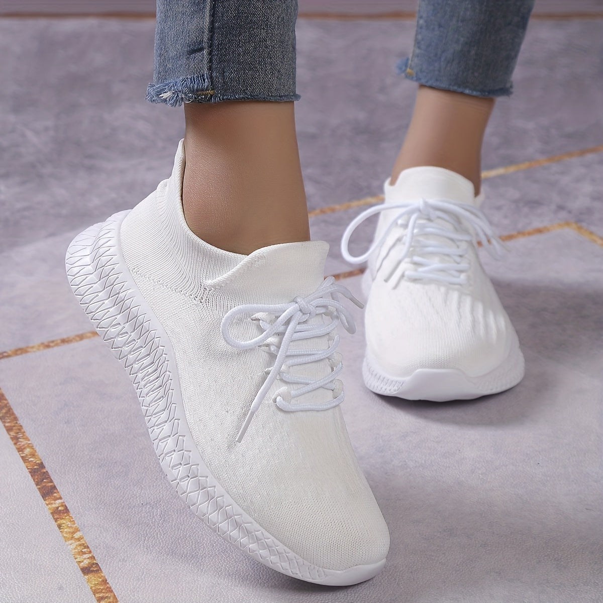 Women's Breathable Knit Sneakers Low Top Lace Up Shoes
