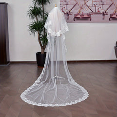 Flower Pattern Lace Edge Bridal Veil Long Tail Classic Wedding Accessory