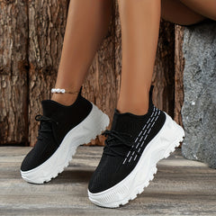 Women's Platform Sports Shoes Stylish Height Increasing Lace Up Shoes
