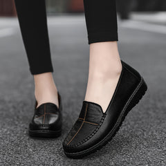 Women's Solid Loafers Slip-On Soft Sole Flat Shoes Daily Walking Shoes