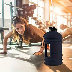 Portable 2.2L Matte Plastic Water Bottle Leakproof Outdoor Fitness Sports