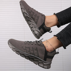 Breathable Woven Running Shoes Lightweight Shock Absorption Sneakers