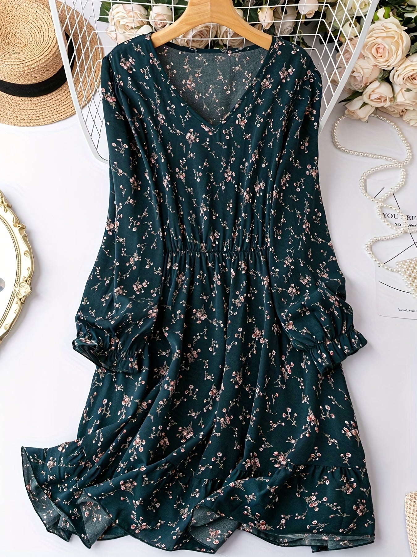 Ditsy Floral Print Lantern Sleeve Dress