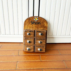 1:12 Dollhouse Kitchen Cabinet Decor with Spice Pendant