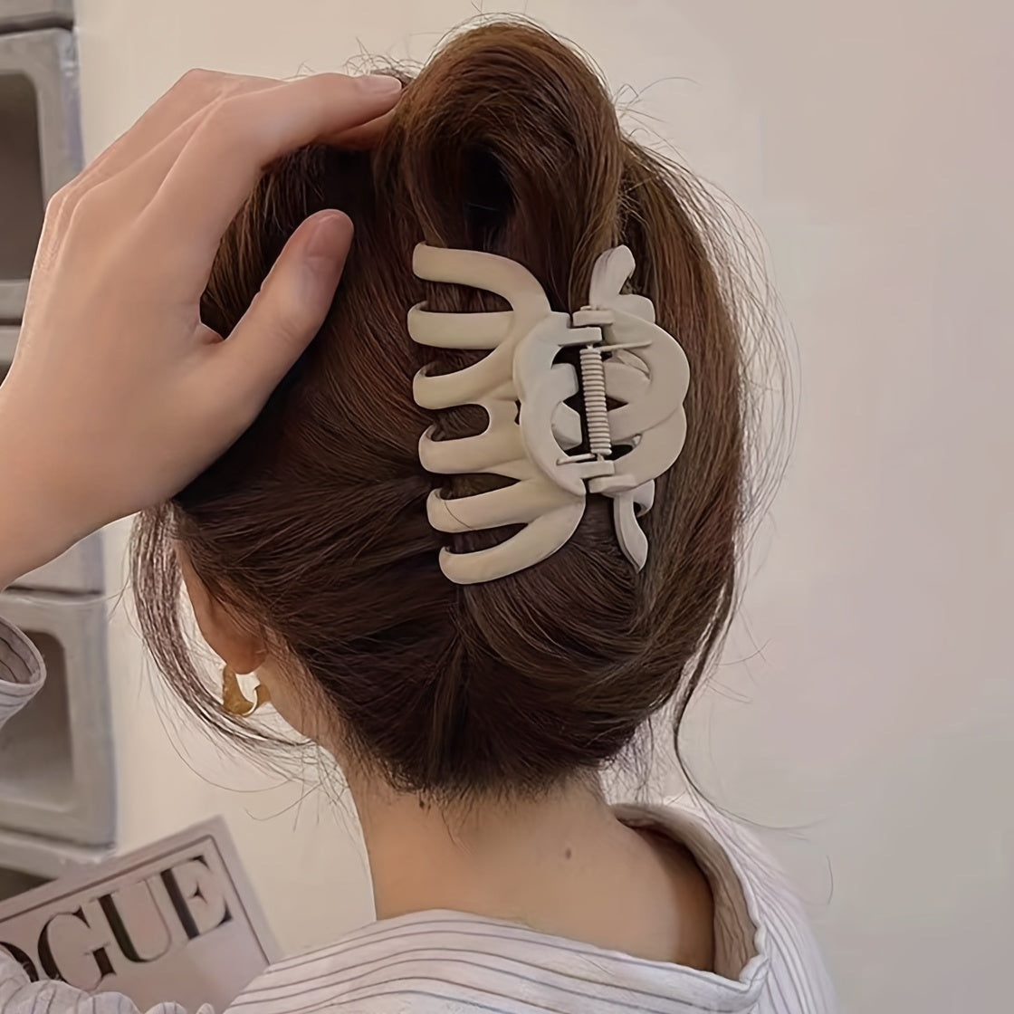 2pcs Casual Hair Clips Claw Clips Daily Decorative Hair Accessories For Girls