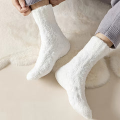 Men's Warm Crew Socks Thick Fluffy Sweat Wicking Winter Socks