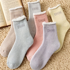 6 Pairs Letter Print Socks Comfy & Warm Mid Tube Socks Women's Stockings