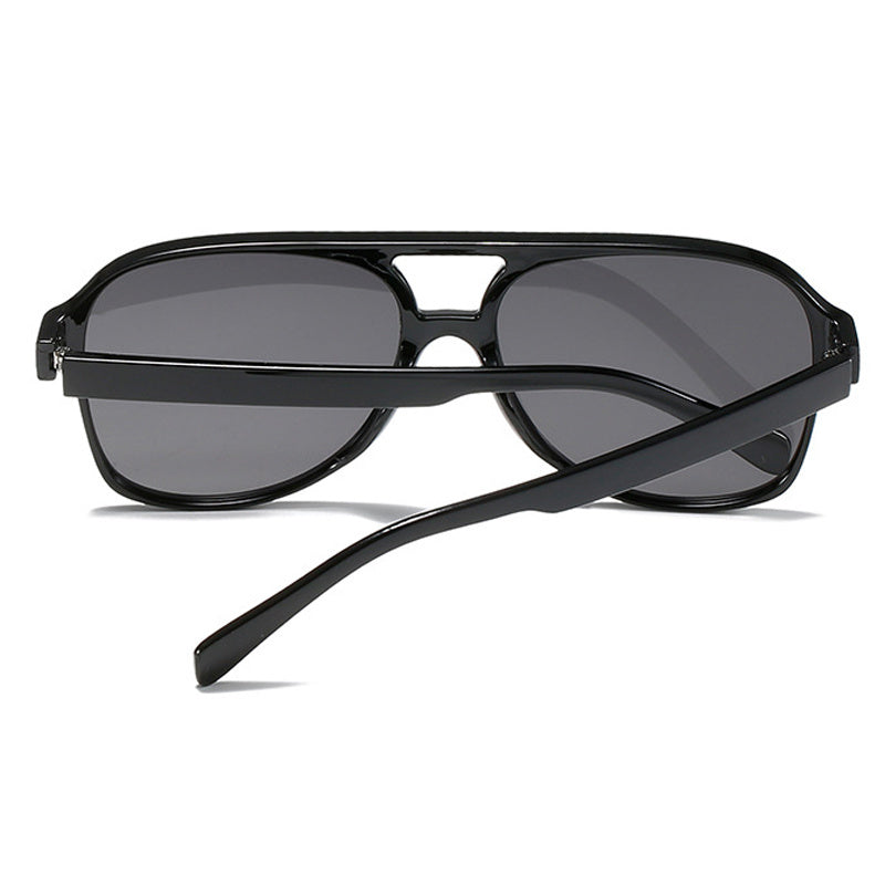 Stylish Sunglasses with Plastic Frame