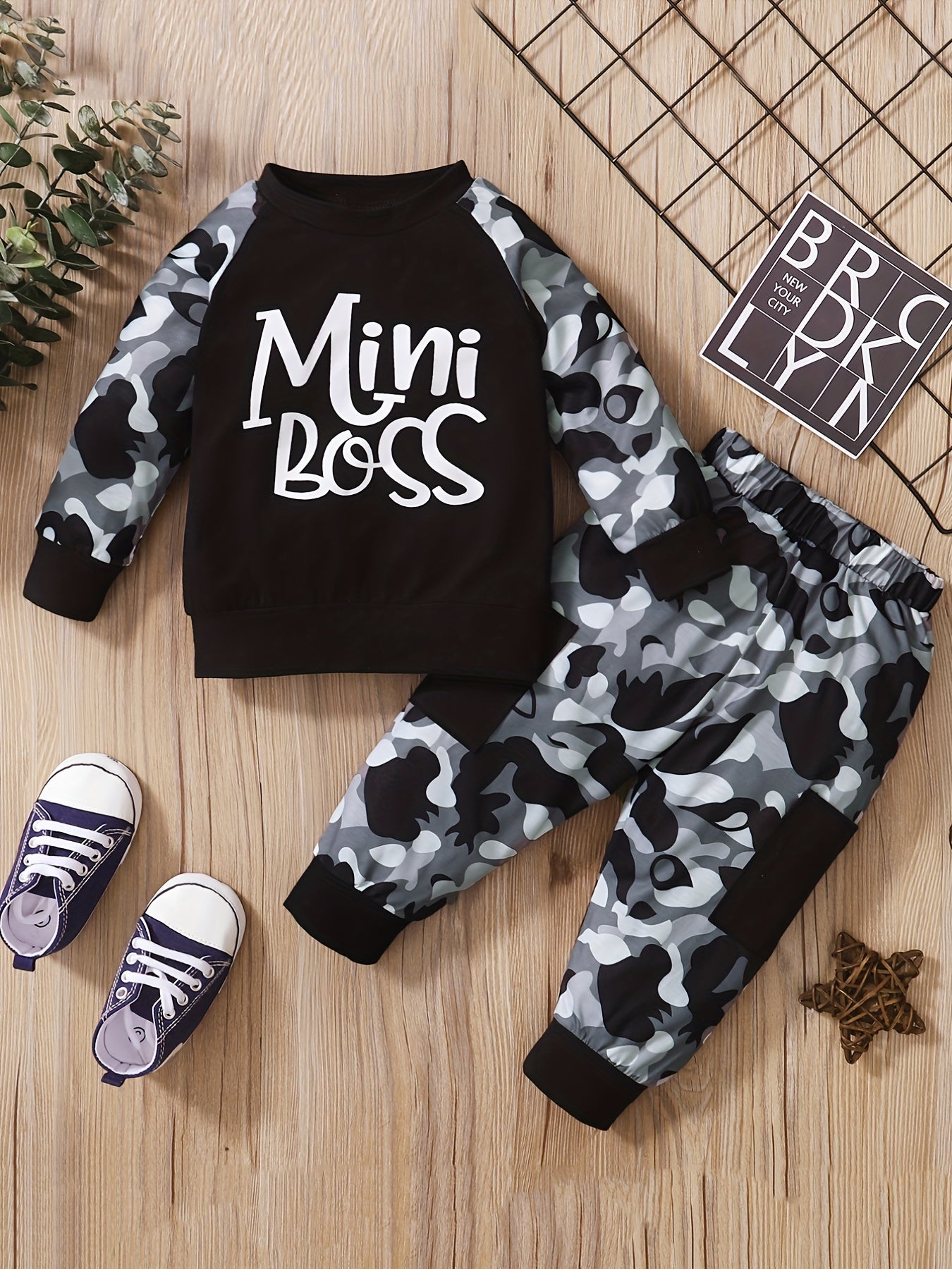 Boys Camo Print Sweatshirt & Sweatpants Set, Spring Autumn Outfit