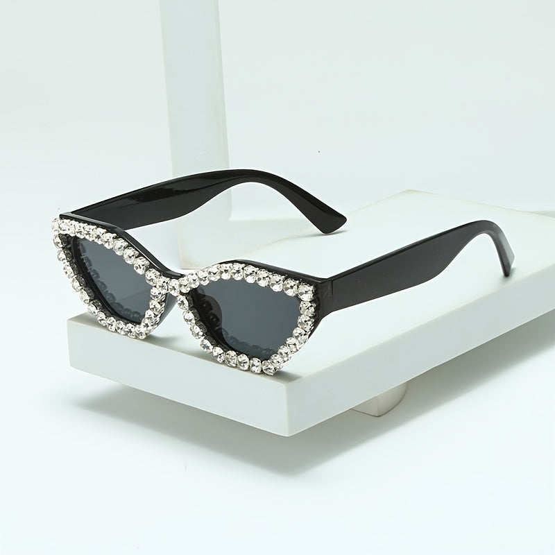 Stylish Women's Punk Sunglasses Cat Eye Sunshade Eyeglasses