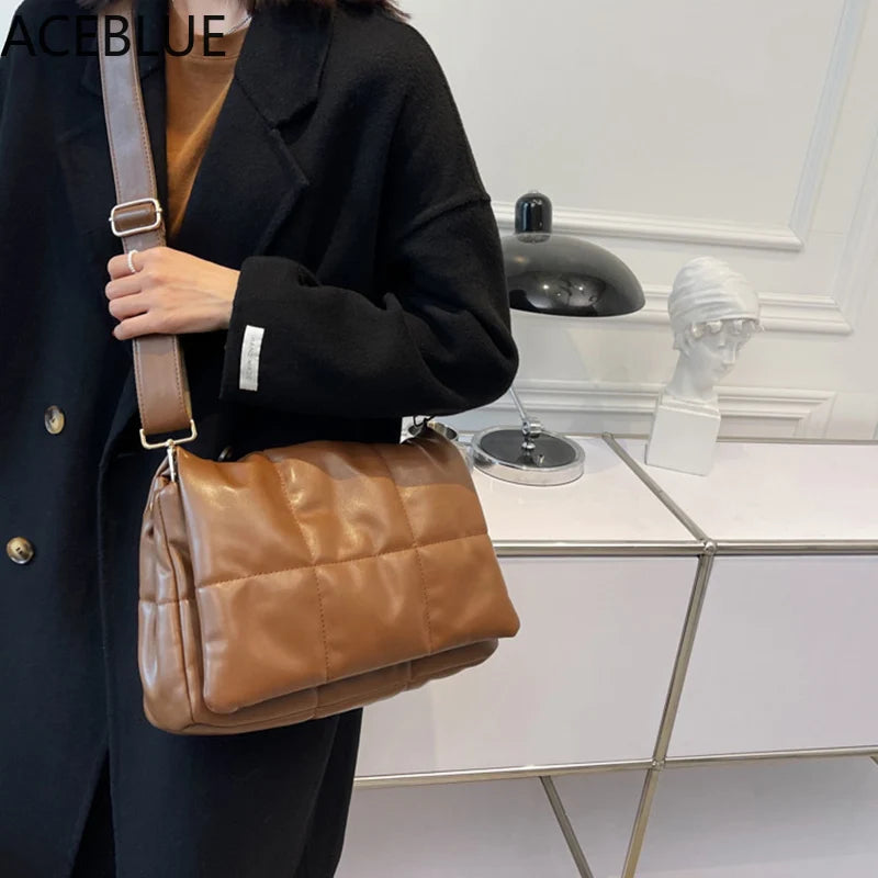 Vintage Crossbody Bags for Women Large Capacity Handbag Totes Purse