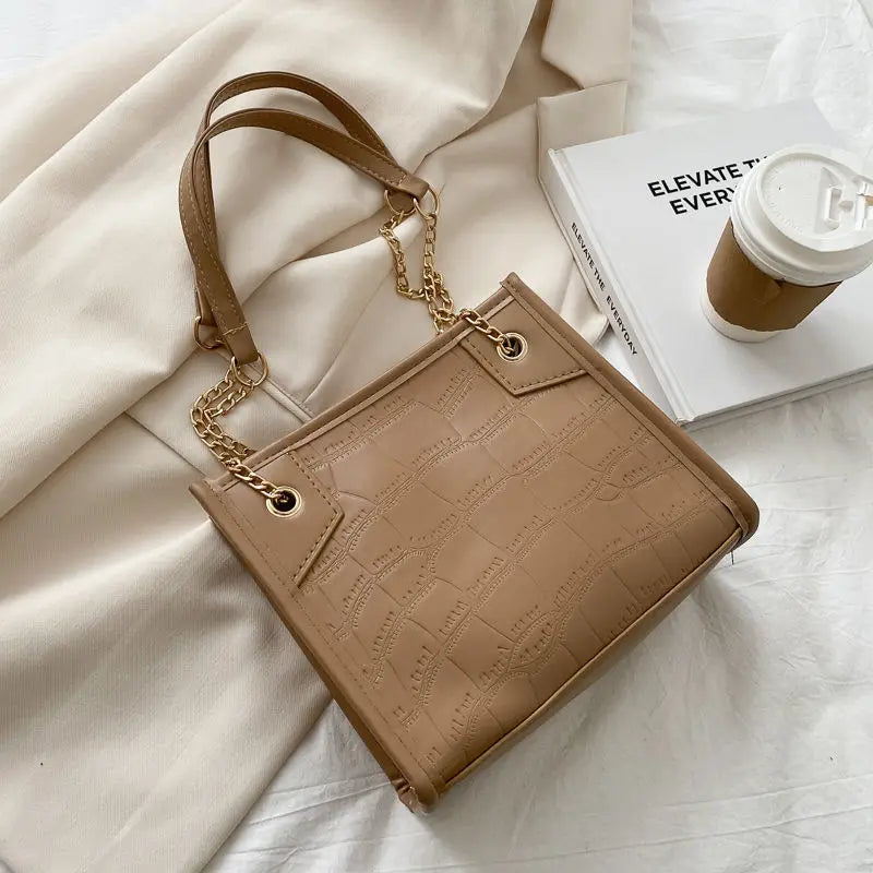 Western-style Small Chain Messenger Shoulder Bag