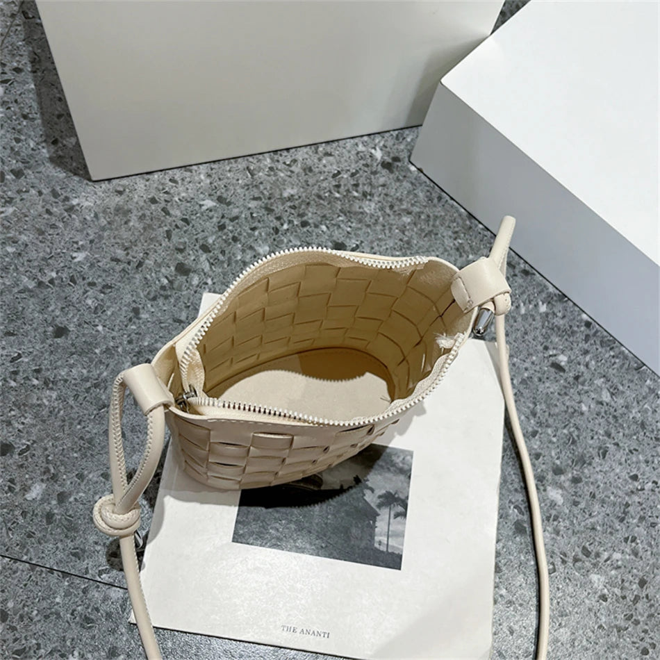 Autum Women's Small PU Leather Bucket Bag Handbag