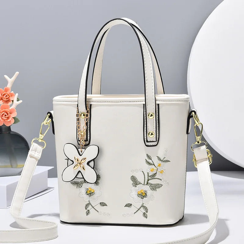 Autumn Embroidery Shoulder Bag Women Messenger Bag