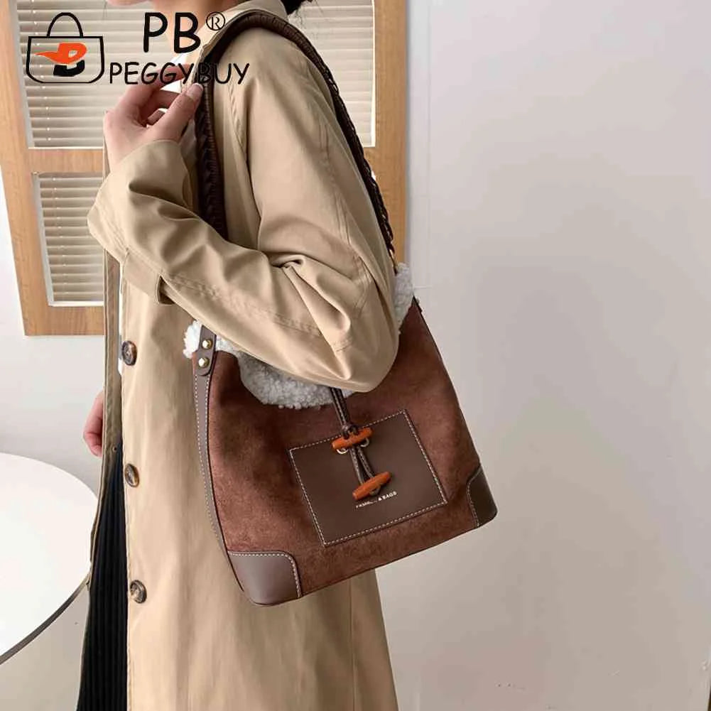 Lamb Wool Stitching Faux Fur Tote for Holiday Party