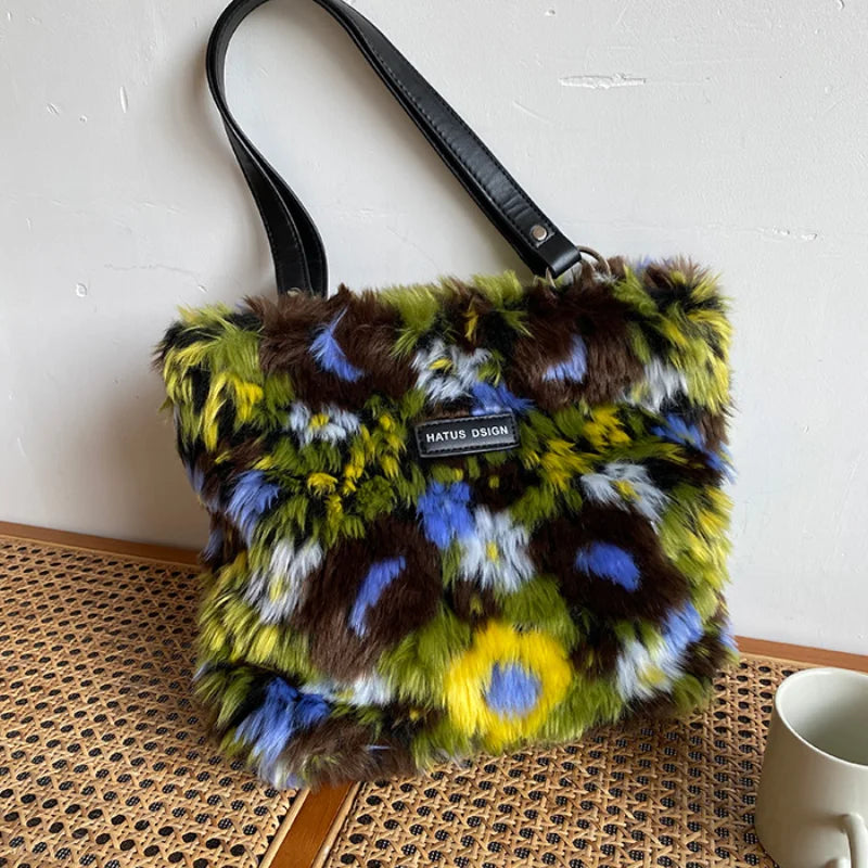 Women's Oil Painting Art Shoulder Bag Western Style Retro Plush Handbag
