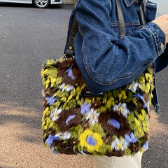 Women's Oil Painting Art Shoulder Bag Western Style Retro Plush Handbag
