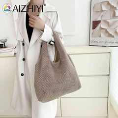 Soft Plush Women Top-Handle Bags Fluffy Furs Rhombus Pattern