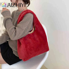 Soft Plush Women Top-Handle Bags Fluffy Furs Rhombus Pattern