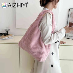 Soft Plush Women Top-Handle Bags Fluffy Furs Rhombus Pattern