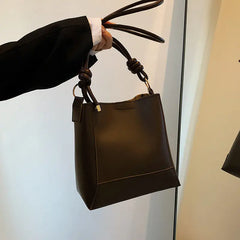 Retro Small Bag Women's Autumn Winter Wild Single Shoulder Bucket Bag