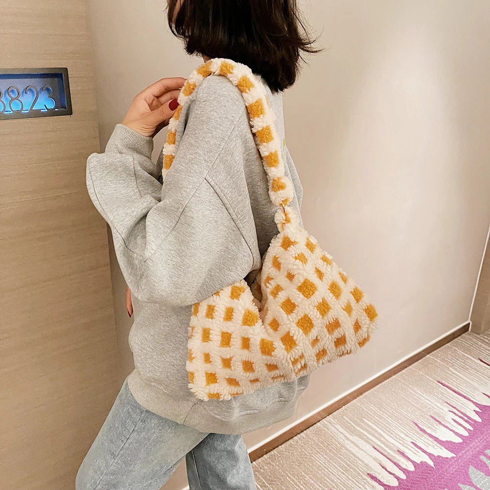 Warm Retro Shoulder Handbag Soft Plush Zipper for Women