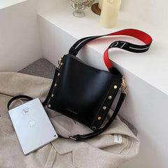 BENVICHED Messenger bag Women Bucket Shoulder Bag large capacity vintage Matte P