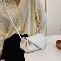 Women PU Leather Chain Handbag 18A611906