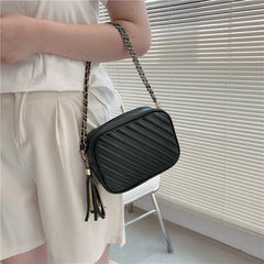 Badenroo Retro Tassel Chain Shoulder Bag PU Leather Mini Flap Bag