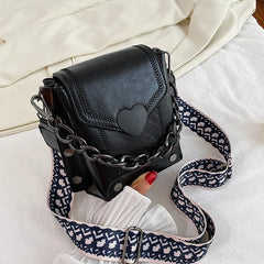 Retro Heart-Shaped Lock Shoulder Bag for Women