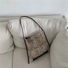 Leopard Stitched Single Shoulder Bag Small Square Bag