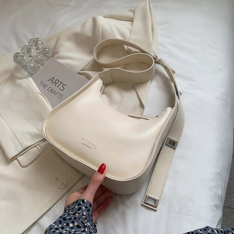 Versatile Women's Retro Shoulder Bag with Wide Strap
