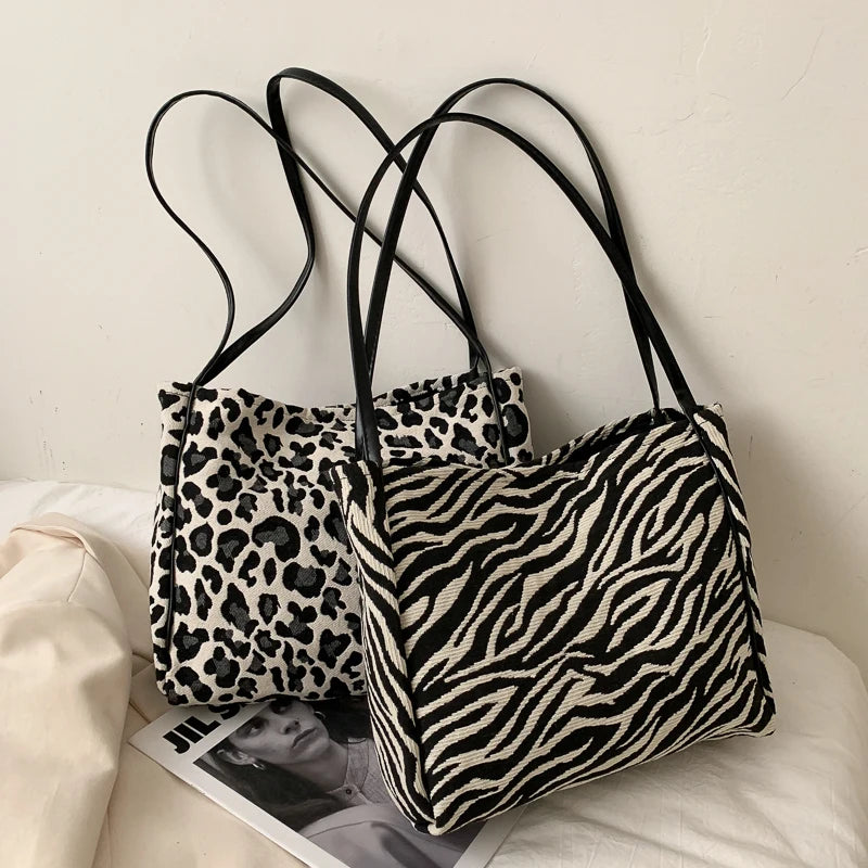Women's Tote Bag Shoulder Purse Handbag in Black