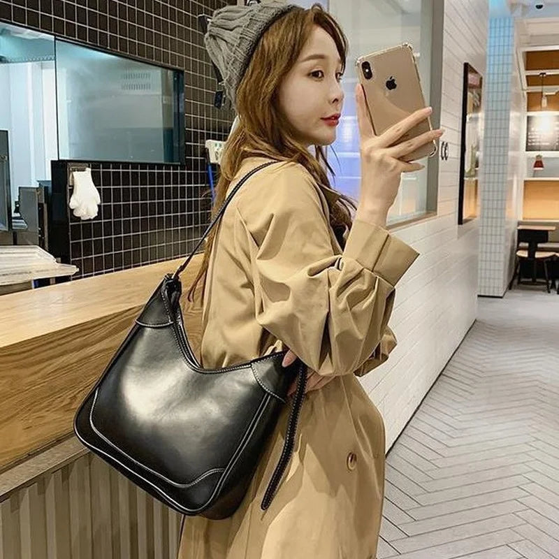Retro PU Leather Saddle Bag Shoulder Messenger Armpit Bag