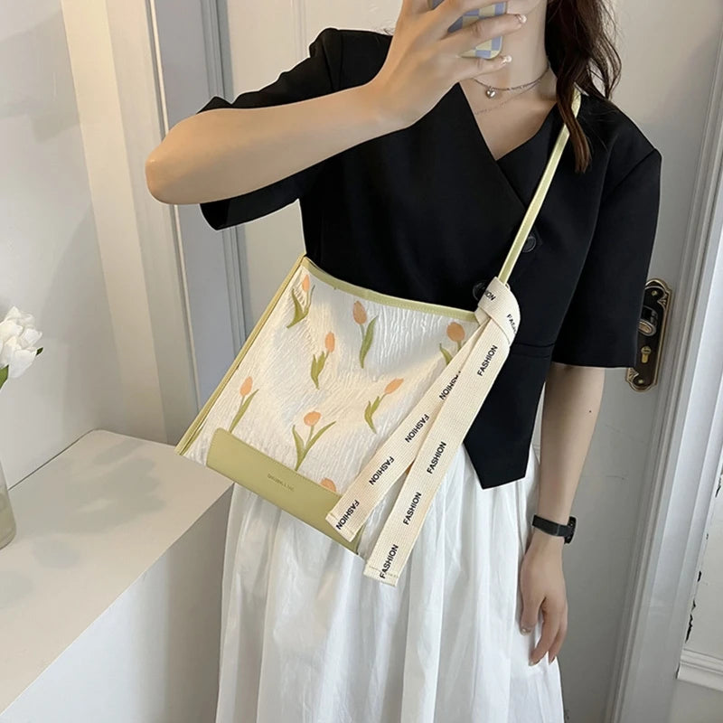 Large Capacity Tote Bag Embroidered Flower Handbag Tulip Shoulder Bag